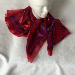 NWOT Paris Eiffel Tower Notre Dame Print Red Blue Square Scarf ~ Size 37x37”